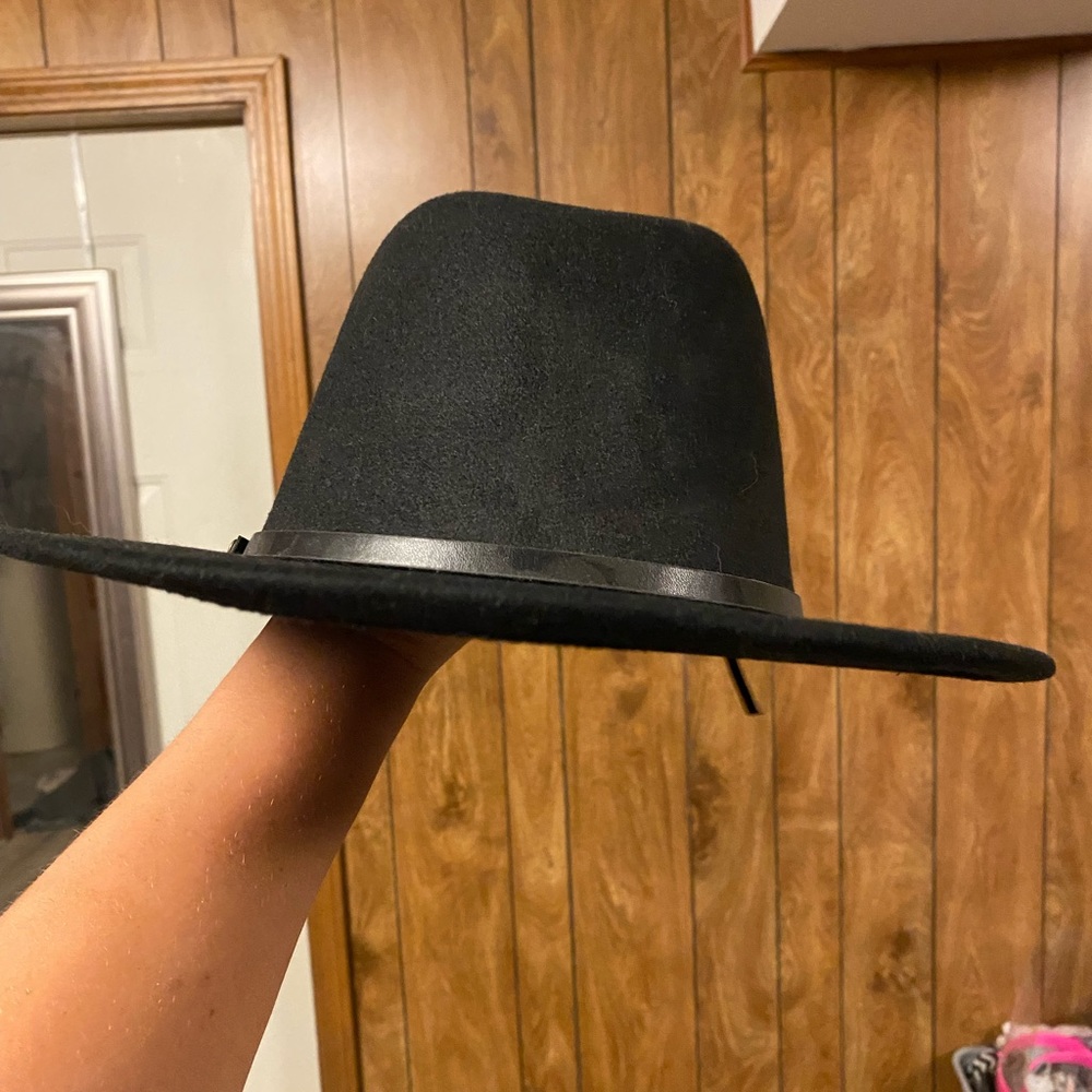 Black hat